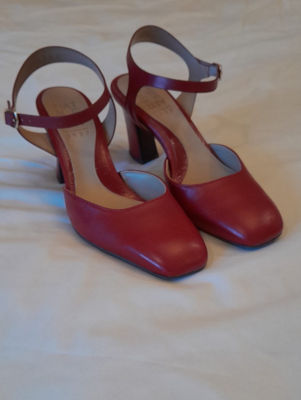 Naturalizers Frankie Red Leather Ankle Strap Block Heel Pumps - Women's 6M